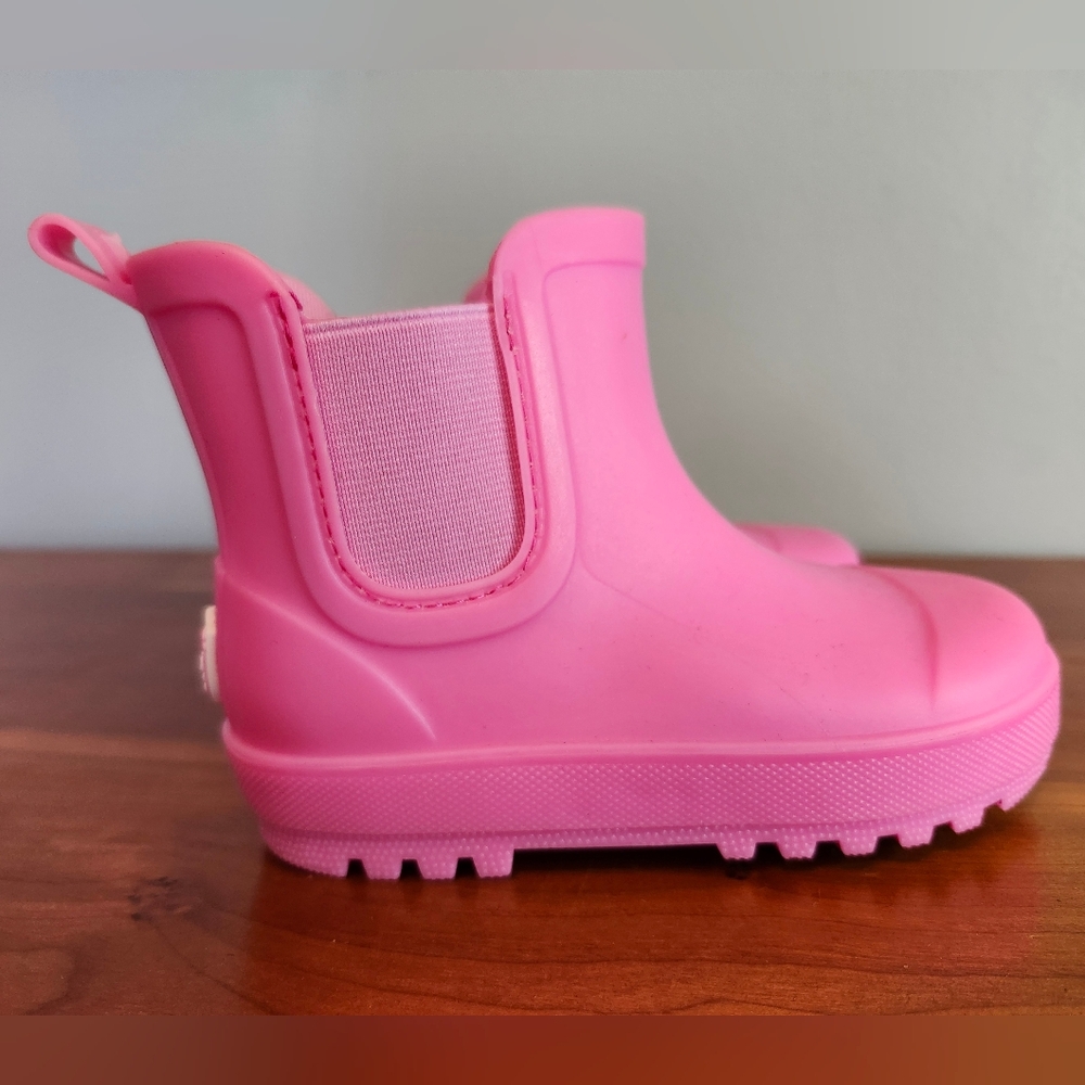 Bearpaw Bright Pink Kids Rain Boots